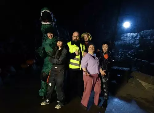 HalloWiebeOverdrive_134317884972822345_big-cine_deskt.webp
