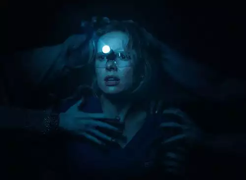 InsidiousOutoftheFurther_134302166228570219_big-cine_deskt.webp