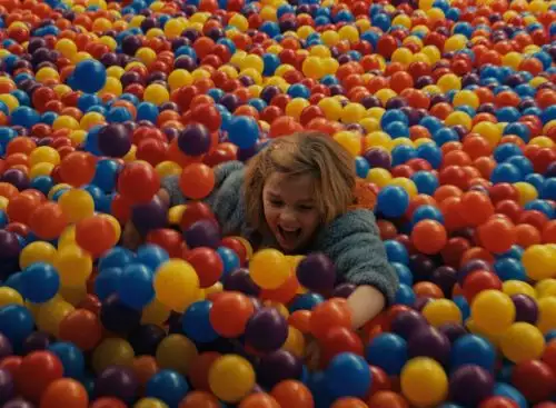 OtherMommy_134374796641653089_big-cine_deskt.webp